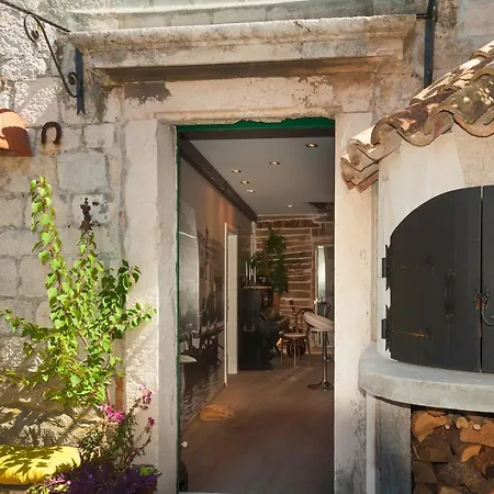 Dalmatian Stonehouse Esperanza Kaštela