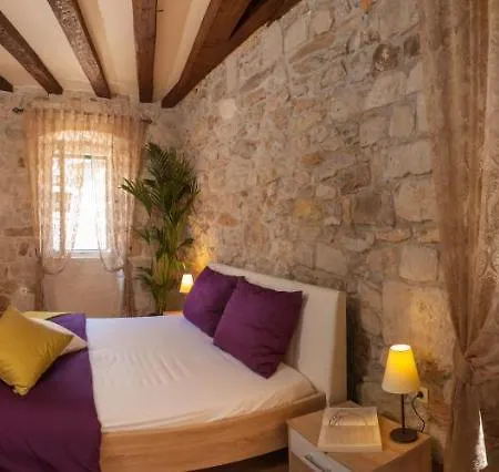 Dalmatian Stonehouse Esperanza * Kaštela